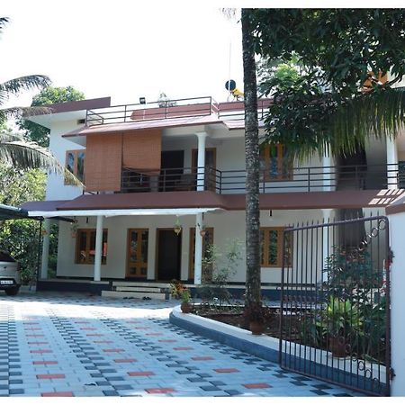 Anand Homestay Kattappana Ngoại thất bức ảnh